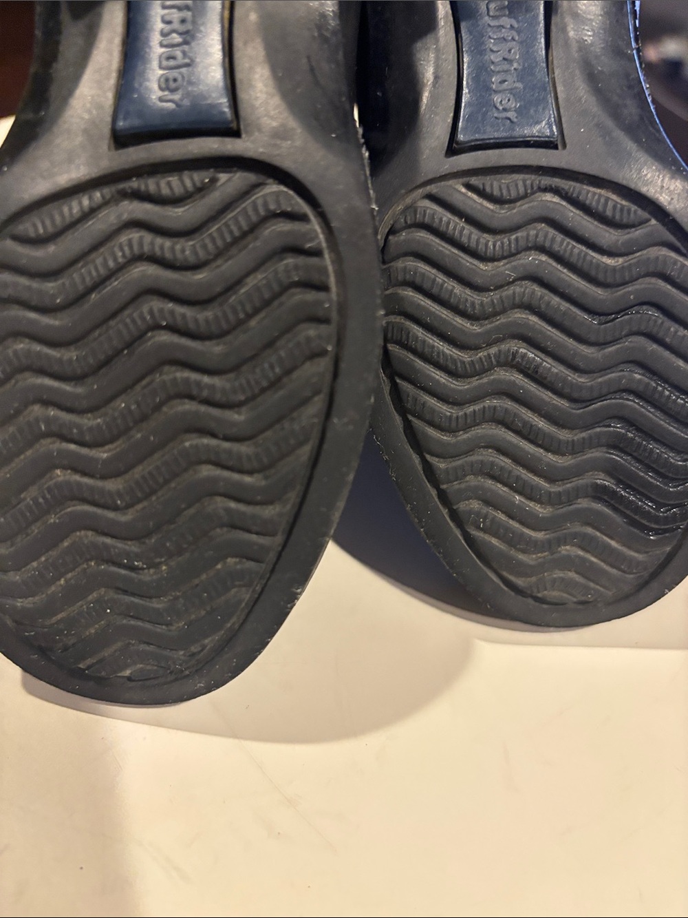 Kids Black Front-Zip Leather Chelsea Boots - Picture 10 of 16